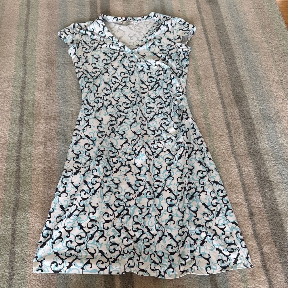 Athleta Cap Sleeve V-Neck Floral Scroll Print Dress - White & Teal